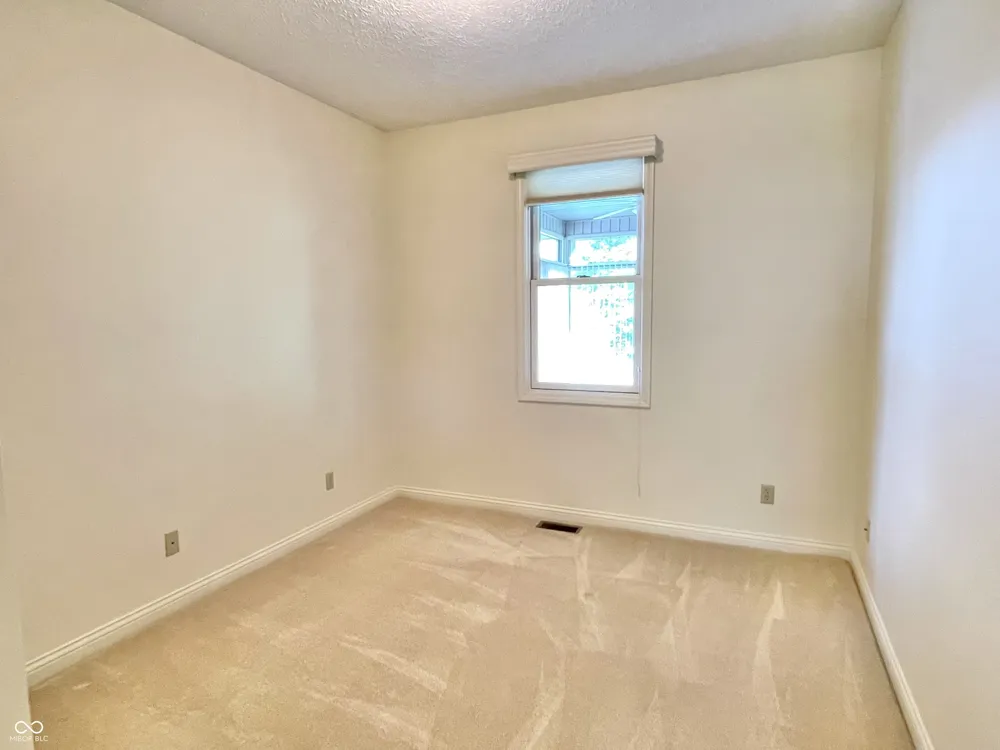 464 Glenview Drive Greencastle, IN 46135