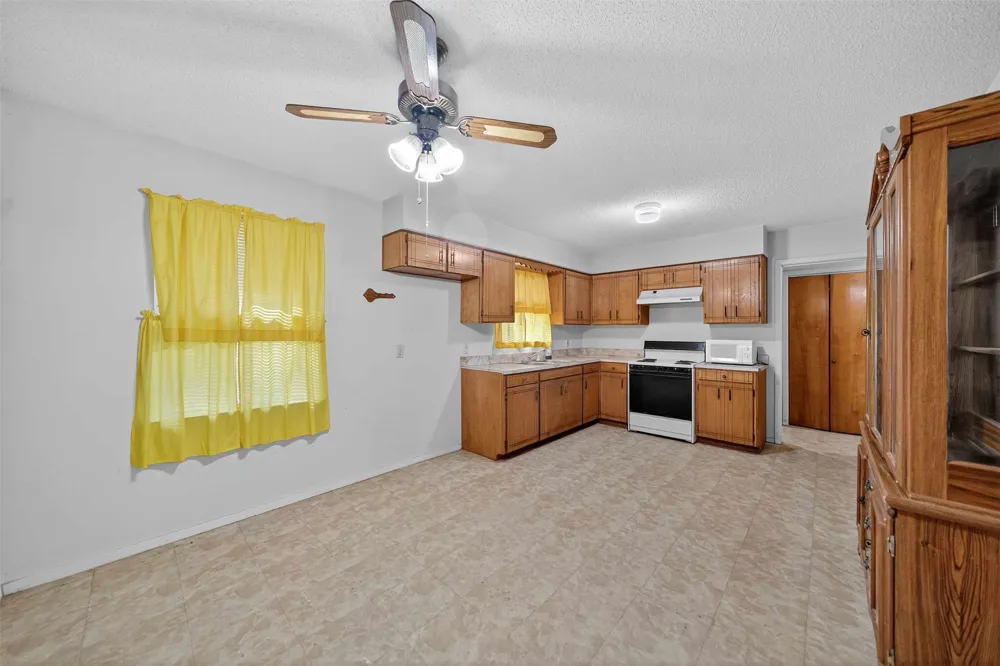 17092 Fm 317 Chandler, TX 75758