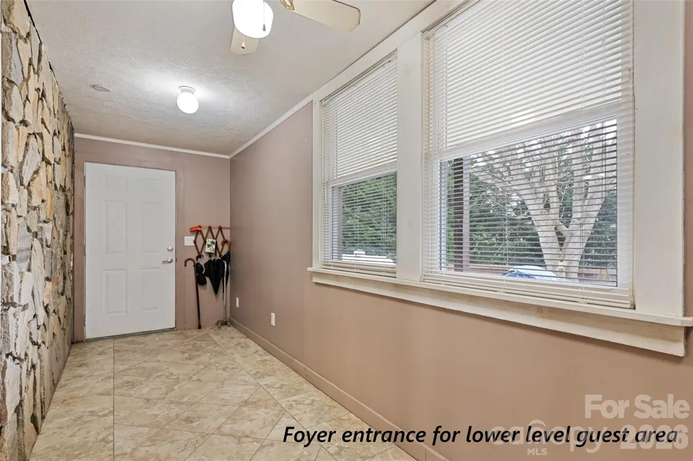 41 Vista Drive Clyde, NC 28721