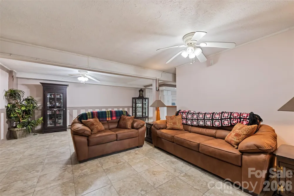 41 Vista Drive Clyde, NC 28721