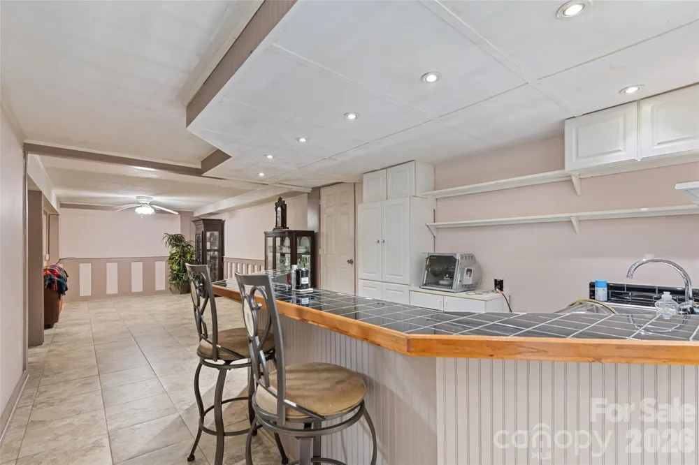 41 Vista Drive Clyde, NC 28721