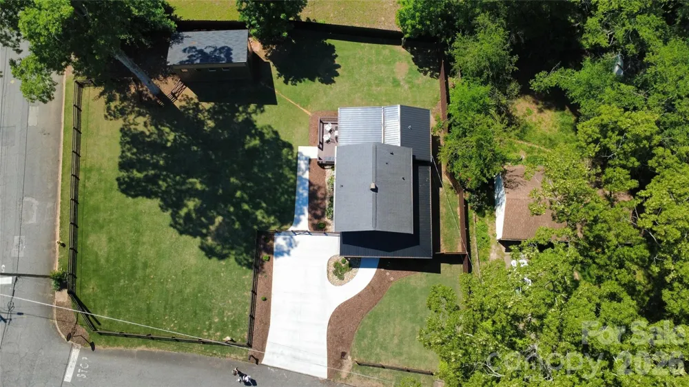 152 Florida Avenue Forest City, NC 28043