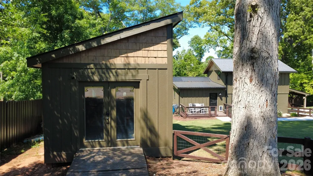 152 Florida Avenue Forest City, NC 28043