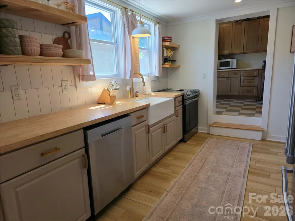 152 Florida Avenue Forest City, NC 28043