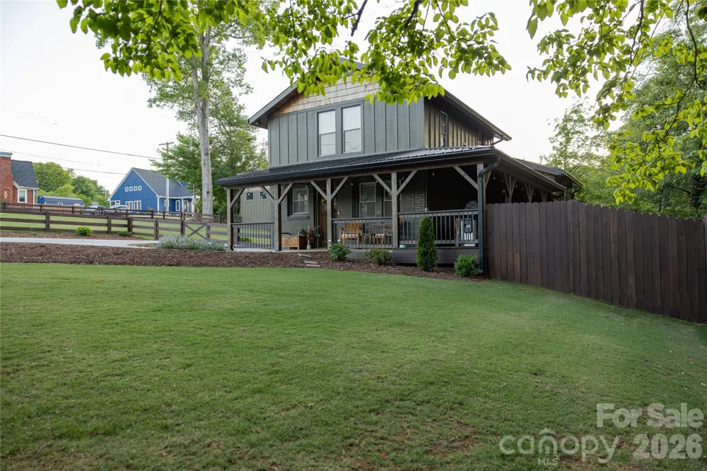 152 Florida Avenue Forest City, NC 28043