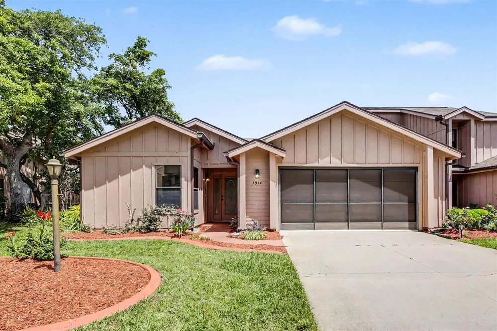 1914 SPRUCEWOOD WAY Port Orange, FL 32128