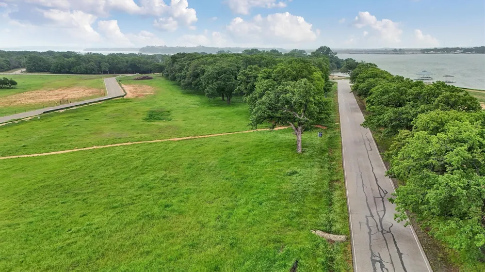 1508 Park Street Azle, TX 76020