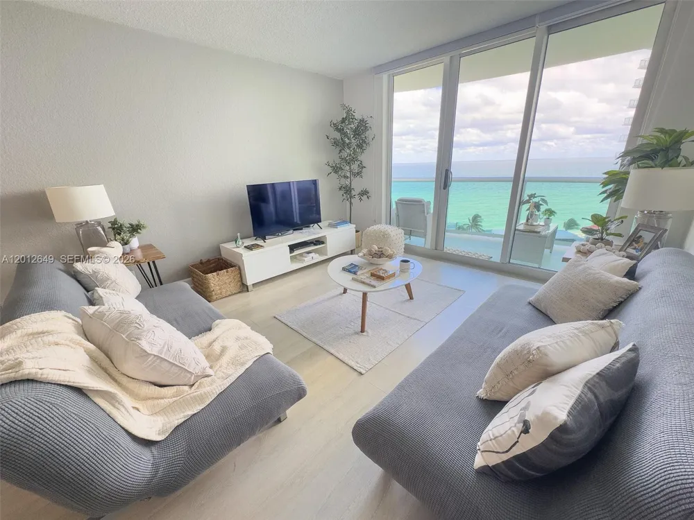 3901 S Ocean Dr #11M Hollywood, FL 33019