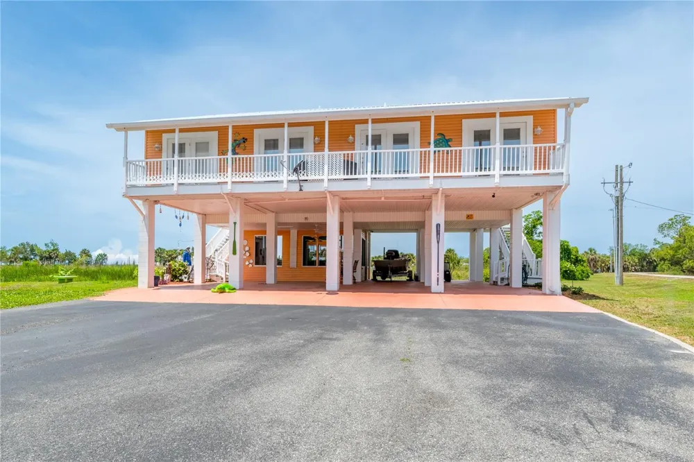200/202 NE 205TH STREET Suwannee, FL 32692