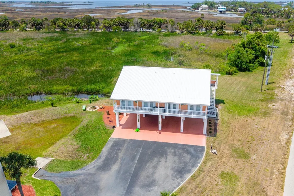 200/202 NE 205TH STREET Suwannee, FL 32692