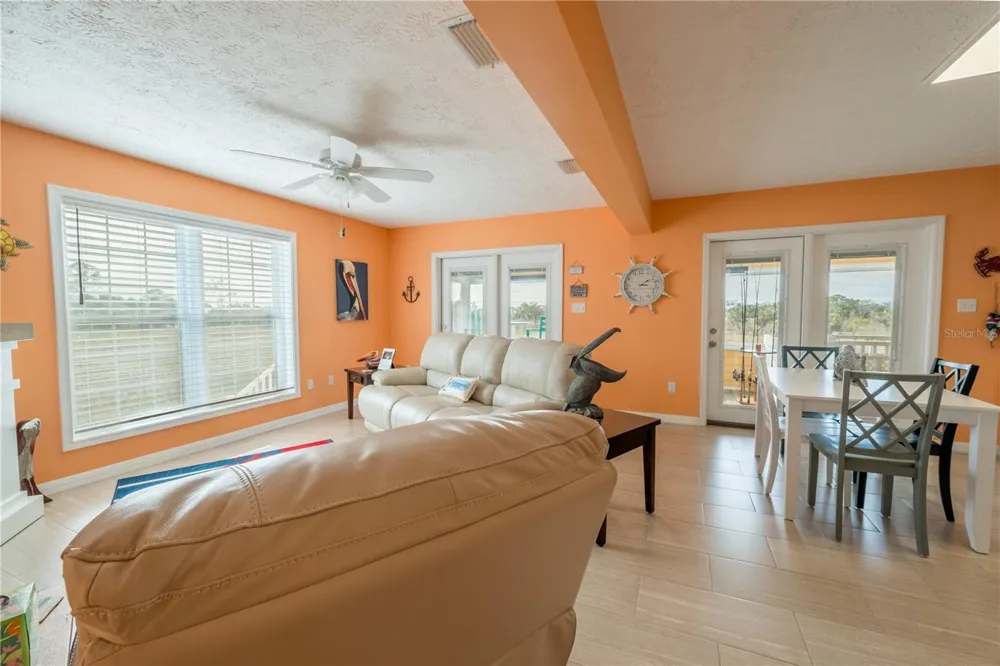 200/202 NE 205TH STREET Suwannee, FL 32692