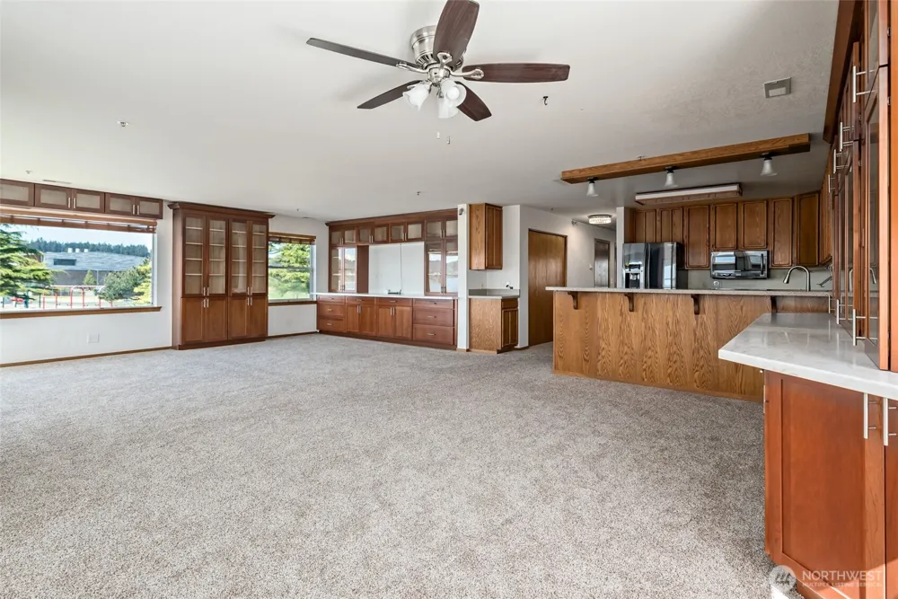 651 SE Bayshore Drive #E102 Oak Harbor, WA 98277