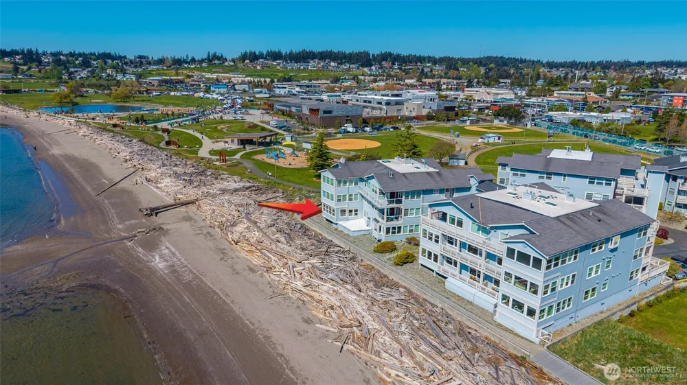 651 SE Bayshore Drive #E102 Oak Harbor, WA 98277