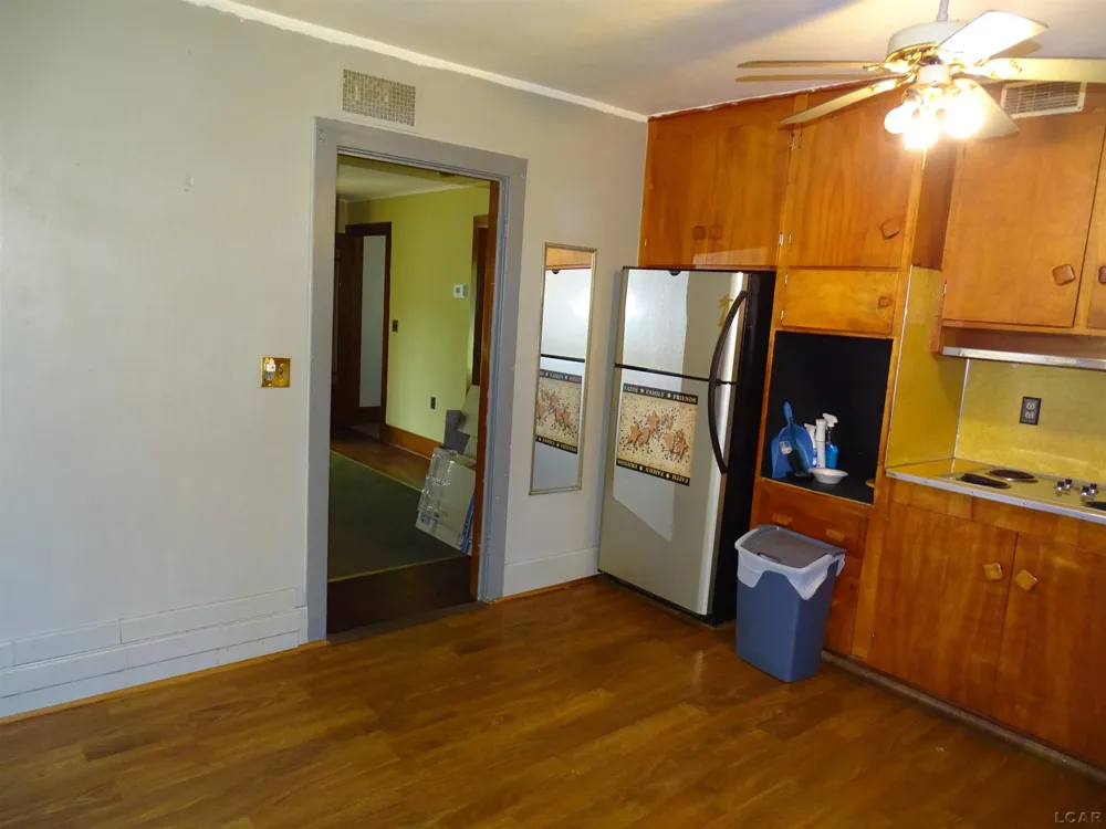 2729 Bent Oak Avenue Adrian Township, MI 49221
