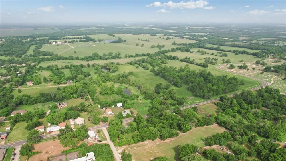 N Fm 100 Honey Grove, TX 75446
