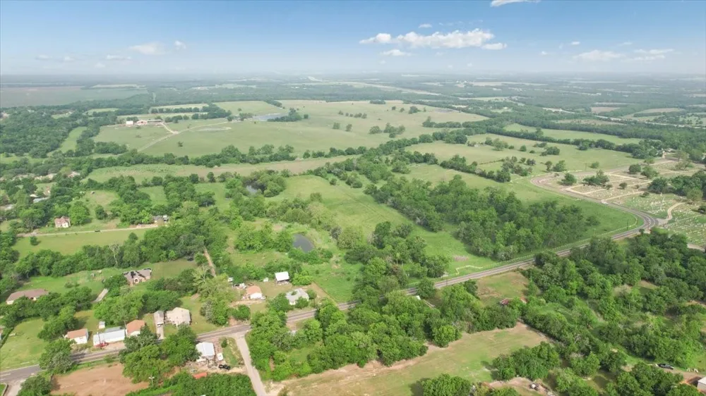 N Fm 100 Honey Grove, TX 75446