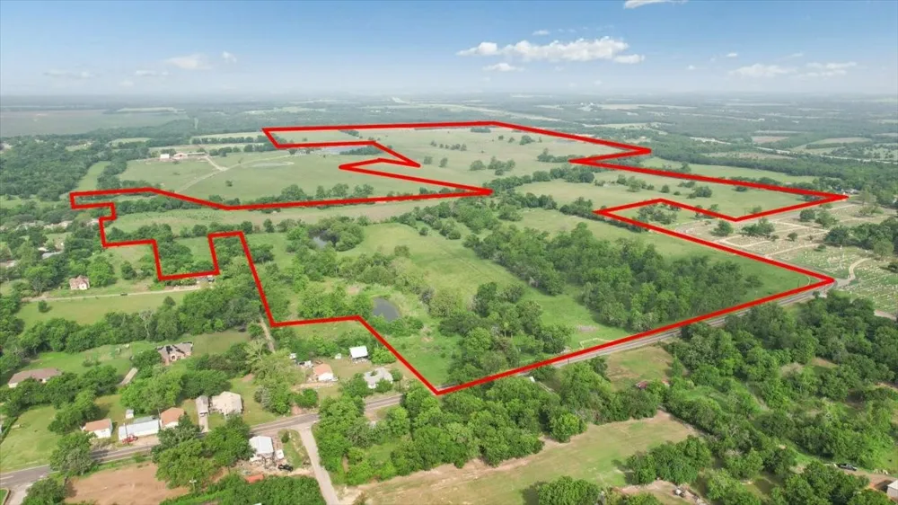 N Fm 100 Honey Grove, TX 75446