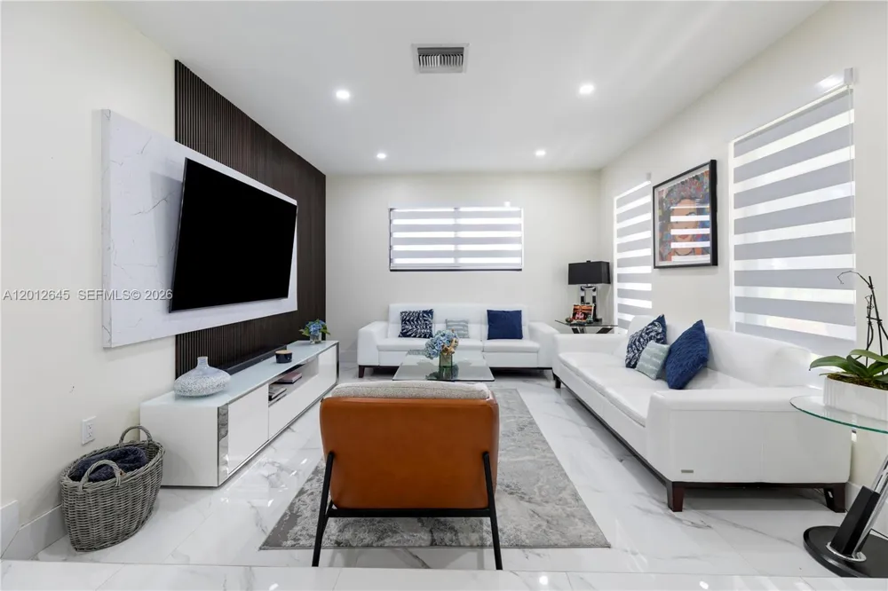 1549 Zuleta Ave Coral Gables, FL 33146