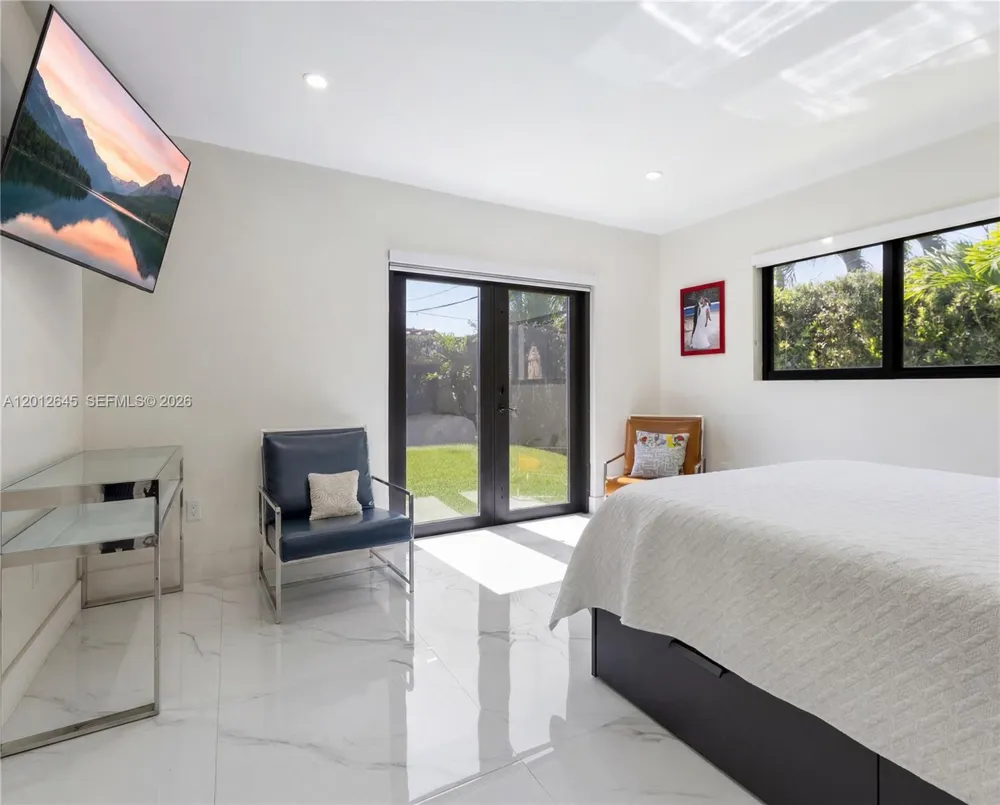 1549 Zuleta Ave Coral Gables, FL 33146