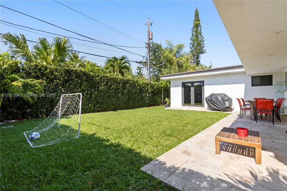 1549 Zuleta Ave Coral Gables, FL 33146