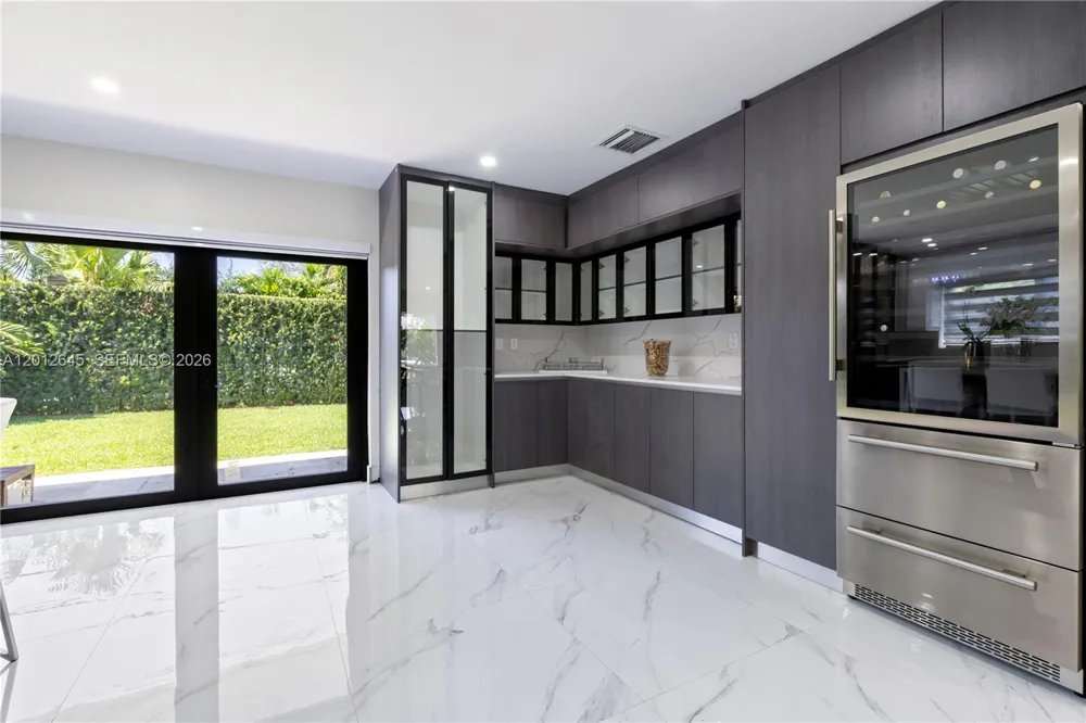 1549 Zuleta Ave Coral Gables, FL 33146