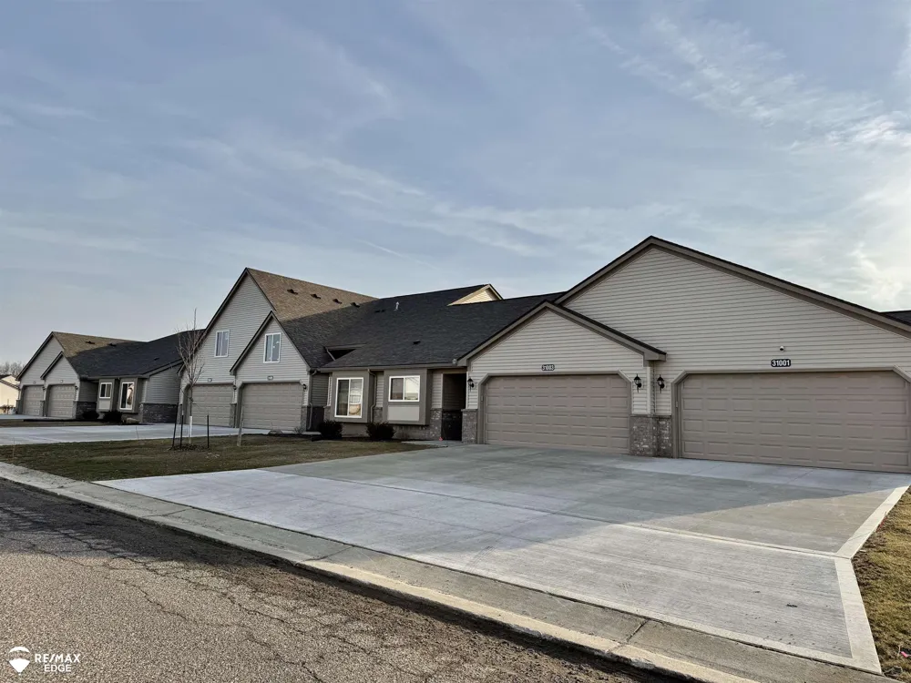28009 Gregory Street Mundy Township, MI 48439