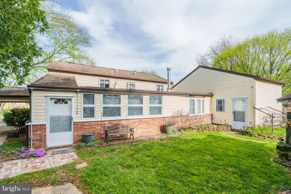 2 SAINT PATS CIRCLE Elkton, MD 21921