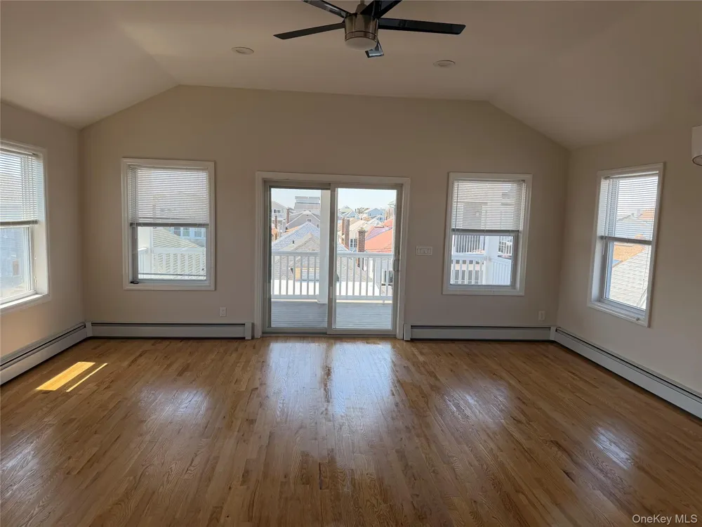 72 Florida Street Long Beach, NY 11561