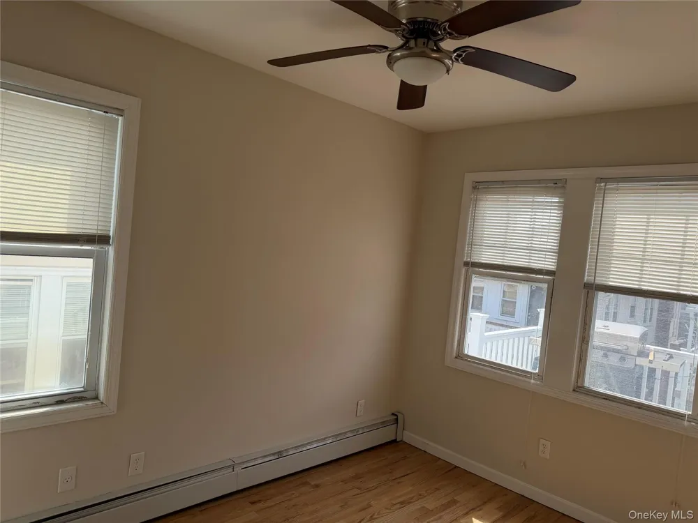 72 Florida Street Long Beach, NY 11561