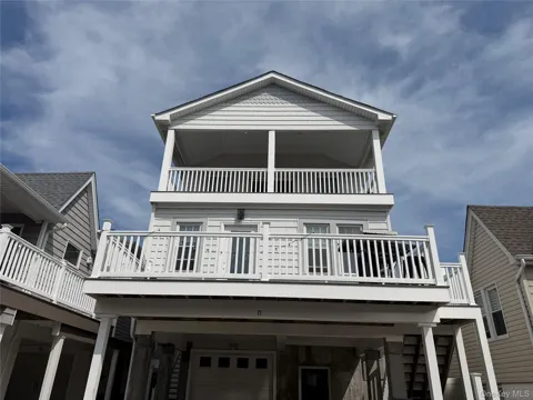 72 Florida Street