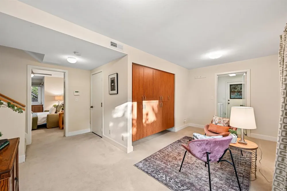 441 Holmwood Lane Solana Beach, CA 92075