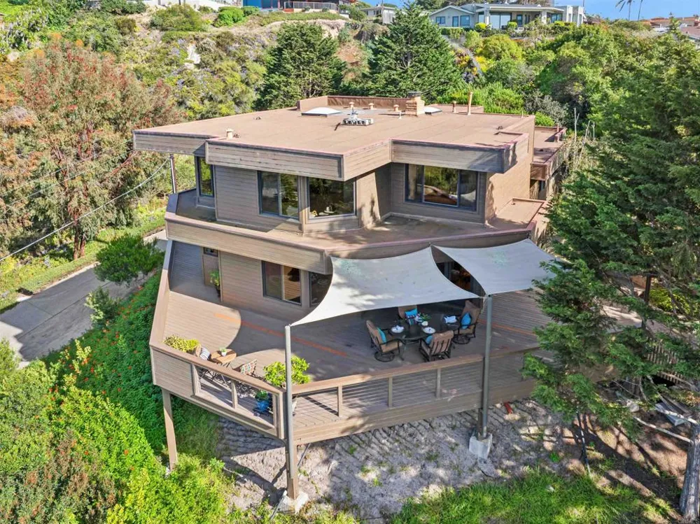 441 Holmwood Lane Solana Beach, CA 92075