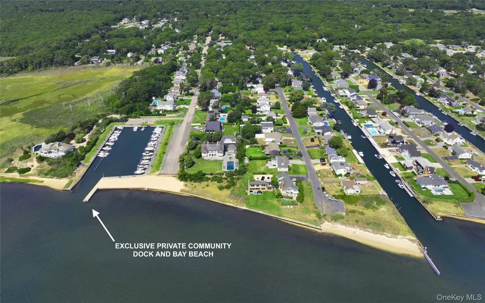 27 Canvasback Lane East Quogue, NY 11942