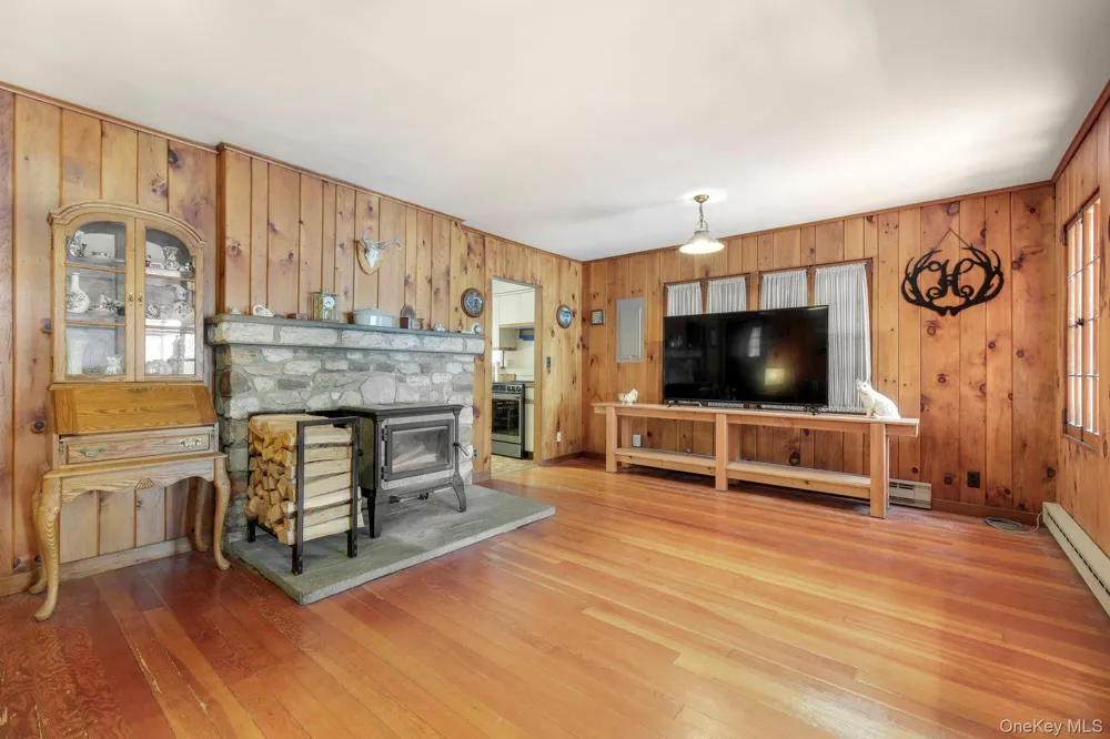 194 Canal Road Wurtsboro, NY 12790
