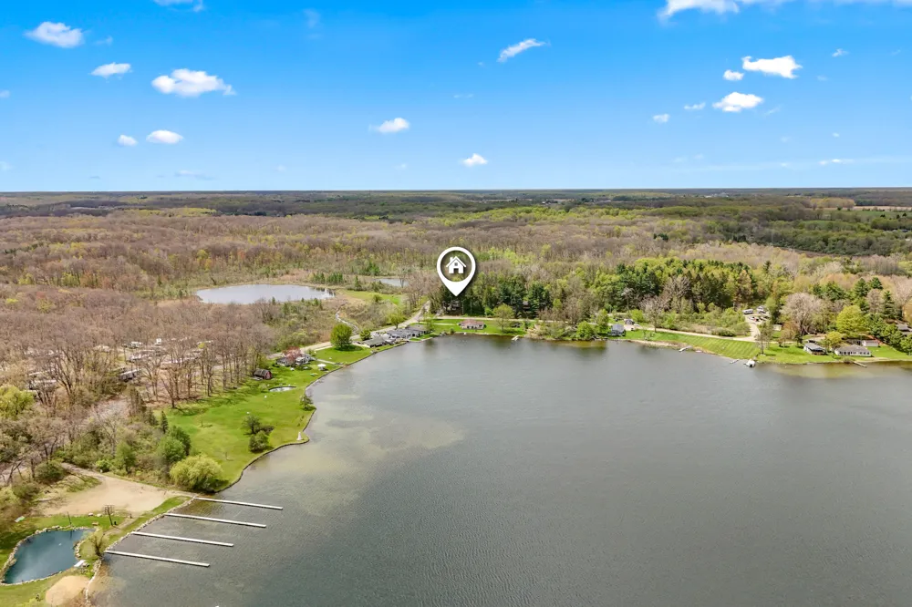 1050 Earlyn Drive Hillsdale, MI 49242