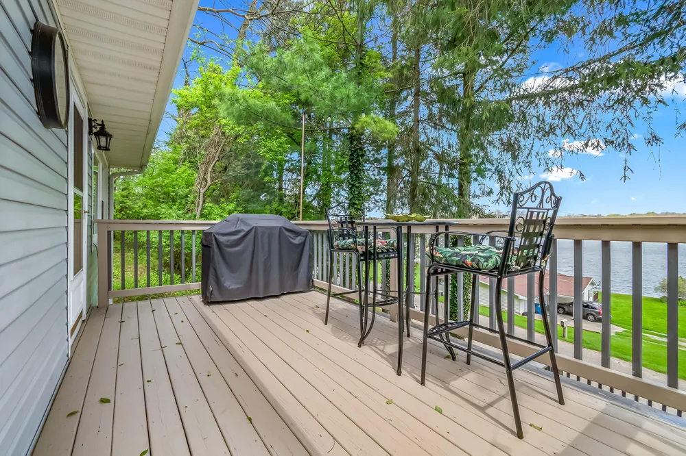 1050 Earlyn Drive Hillsdale, MI 49242