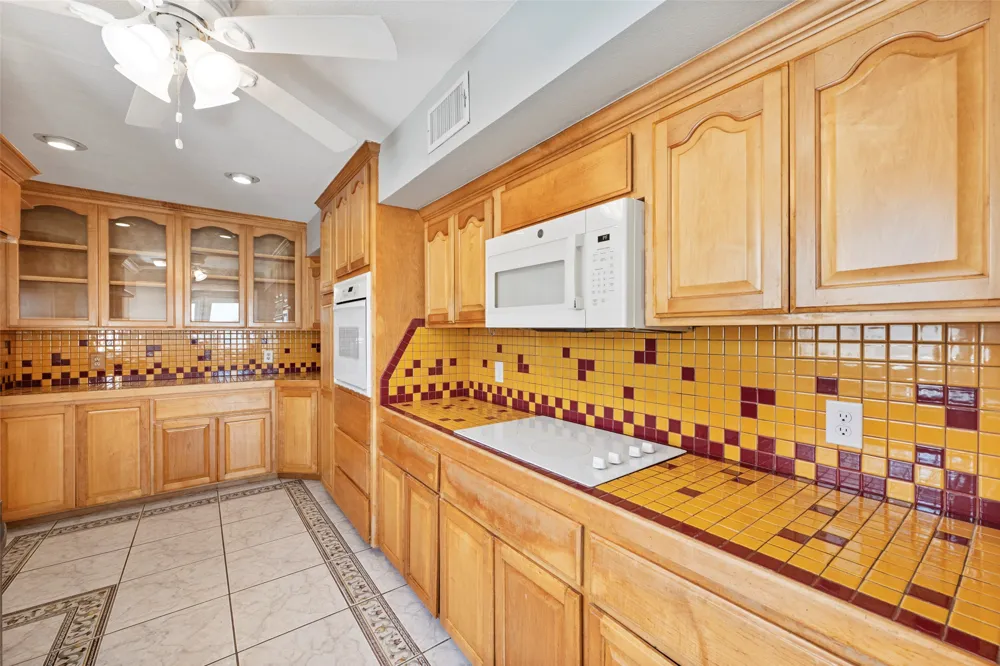 14322 Playa Del Rey Corpus Christi, TX 78418