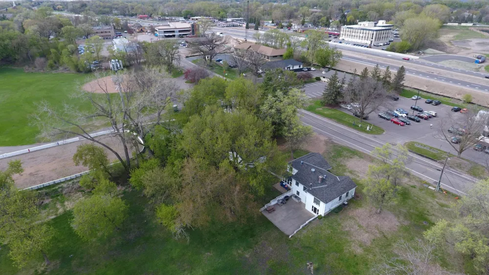 10715 Old Co Rd 15 Plymouth, MN 55441