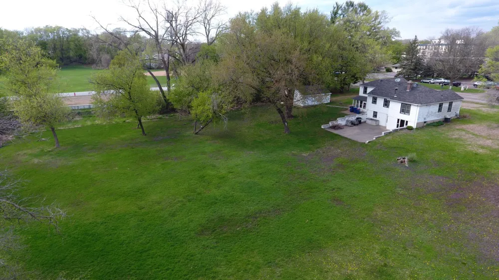 10715 Old Co Rd 15 Plymouth, MN 55441