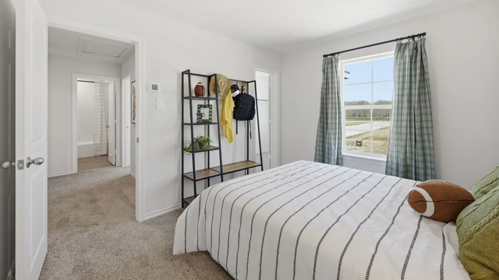 3310 Charleston Drive Ennis, TX 75119