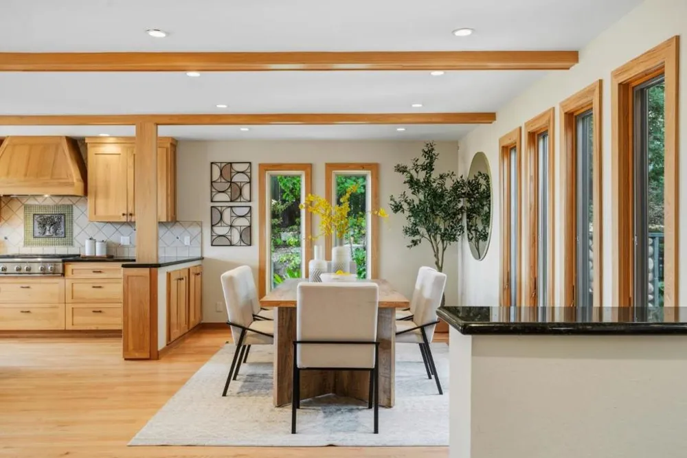 18836 Favre Ridge Road Los Gatos, CA 95033