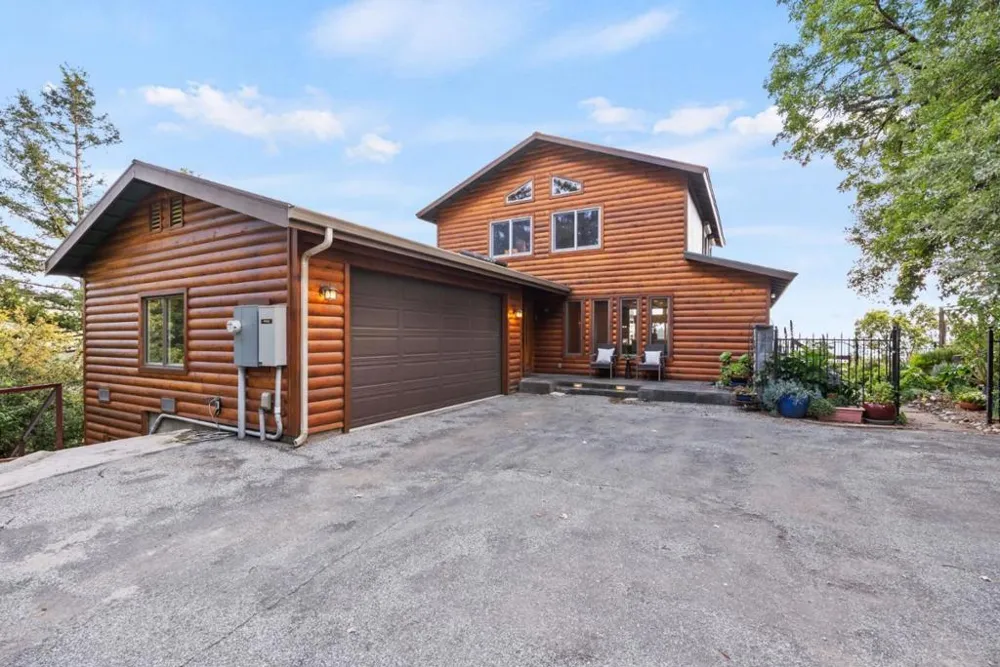 18836 Favre Ridge Road Los Gatos, CA 95033