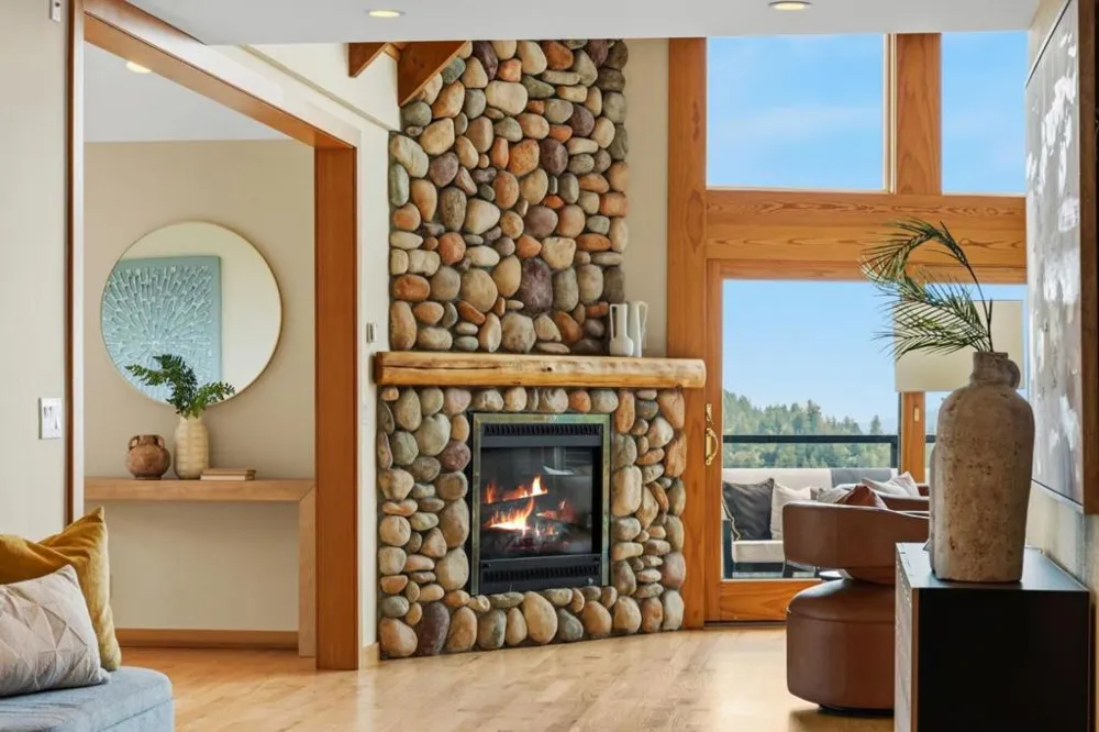 18836 Favre Ridge Road Los Gatos, CA 95033
