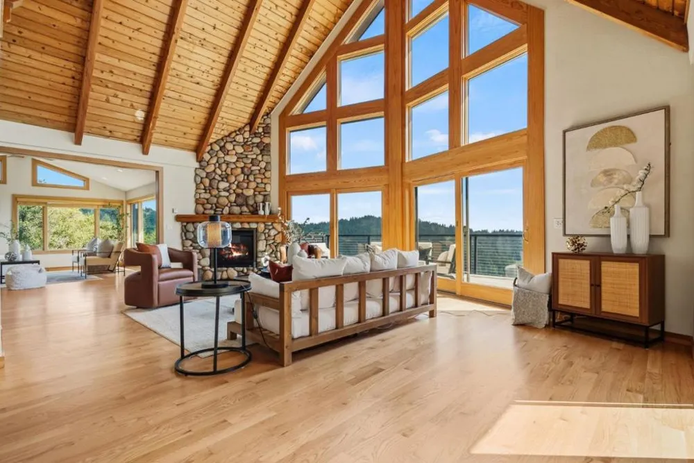 18836 Favre Ridge Road Los Gatos, CA 95033