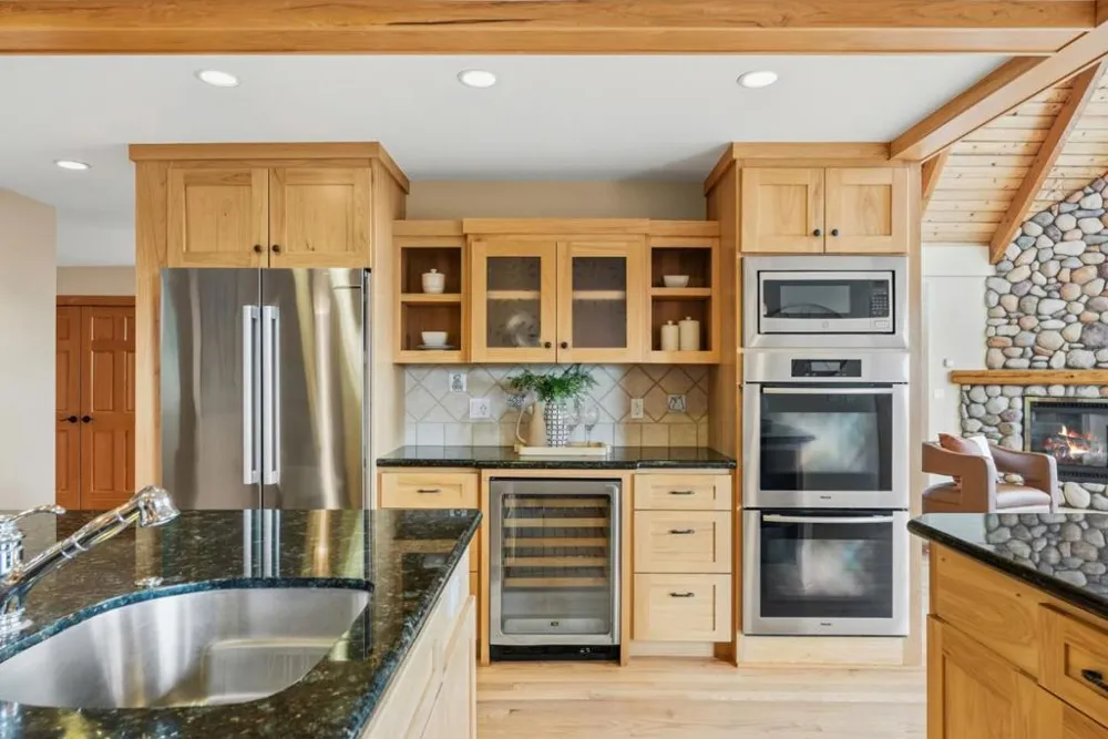 18836 Favre Ridge Road Los Gatos, CA 95033