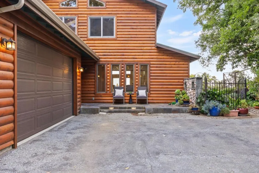 18836 Favre Ridge Road Los Gatos, CA 95033