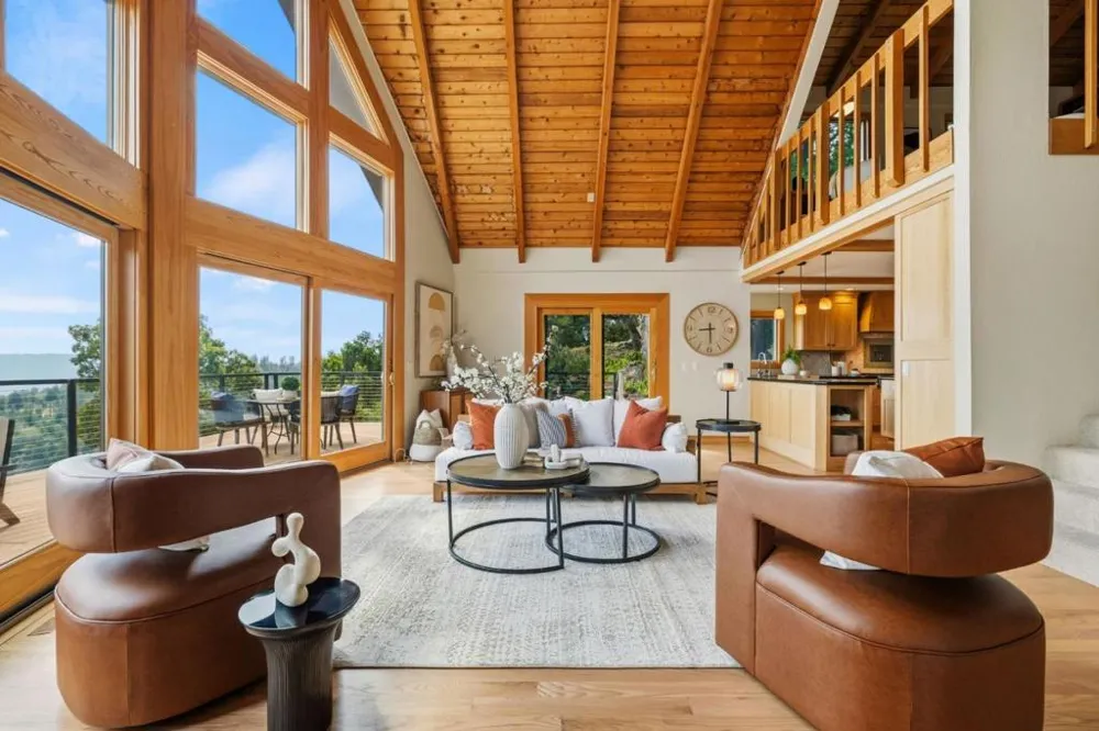 18836 Favre Ridge Road Los Gatos, CA 95033