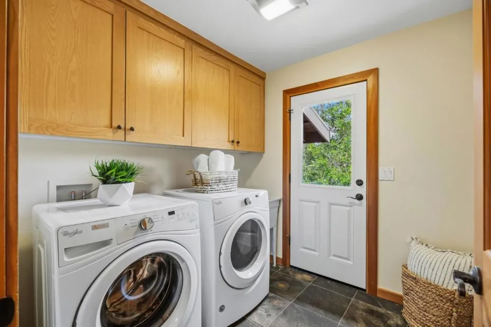 18836 Favre Ridge Road Los Gatos, CA 95033