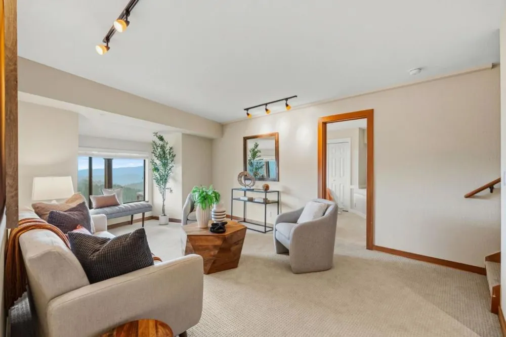 18836 Favre Ridge Road Los Gatos, CA 95033