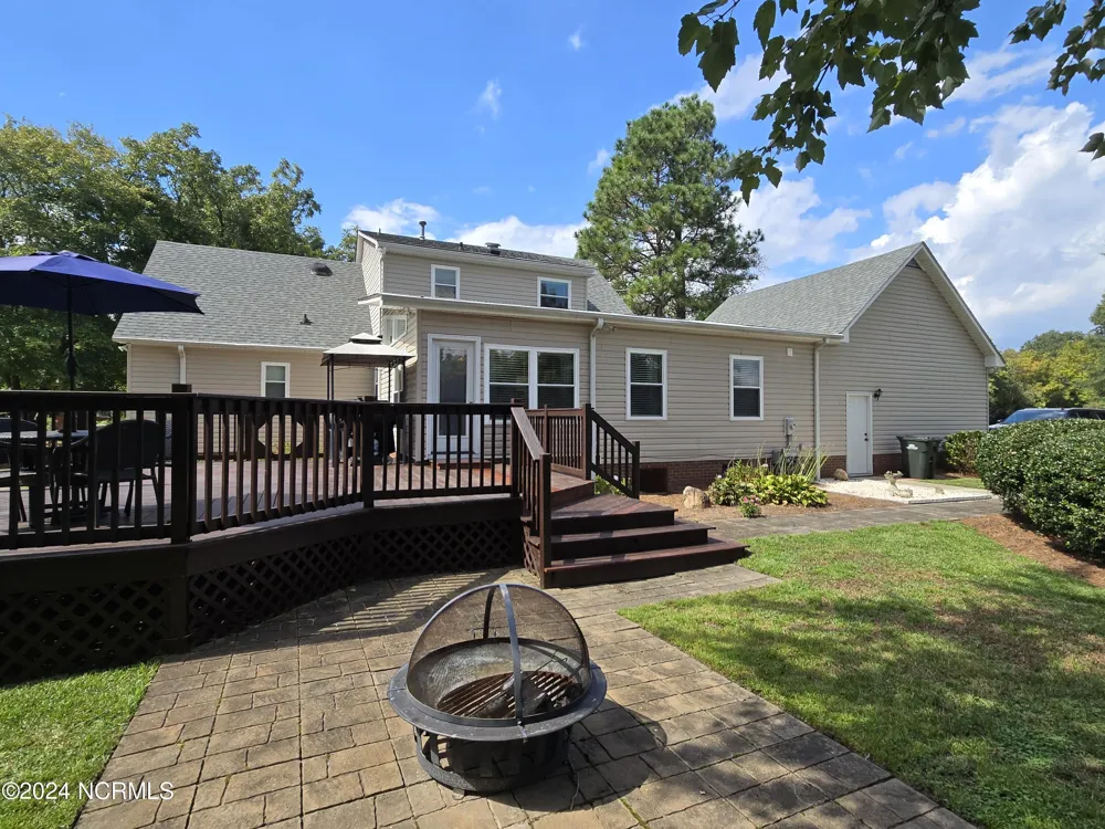 306 Pecan Lane Laurinburg, NC 28352